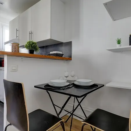 Le Marais Republique - Cityapartmentstay Апартаменты *